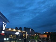 -瓜西西重庆火锅(花溪店)