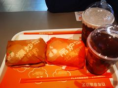 -贾国龙中国堡(上地华联店)