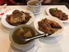 -阿水狮猪脚大王(台中公园店)