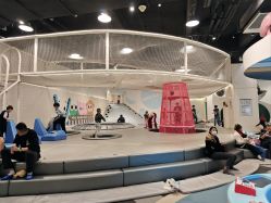 -MINI MARS KIDS CLUB亲子家庭中心(长宁天山店)