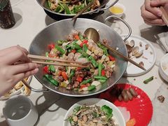 -渔语鱼酸菜鱼新川菜(来福士店)