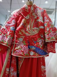 -南京宝娜嫁衣婚纱礼服馆(中央路店)