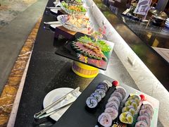 -华强广场酒店-椰香高空自助餐厅