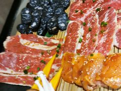 -山川小町·极番烧肉(新地假日广场店)