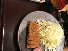 -牛カツ京都勝牛(河原町蛸薬師店)