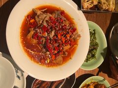 老成都冒菜-弄堂里·寻味杭州(湖滨银泰in77C区店)