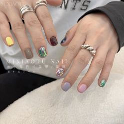 -米小兔美甲美睫