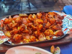 -老东镇啤酒屋海鲜加工·蒸汽海鲜·海鲜烧烤(台东店)