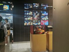 -麦当劳(国际社区店)