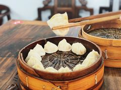 蟹粉小笼-吾介小籠館