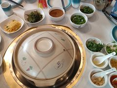 -天宜隆蘑菇宴火锅(石景山旗舰店)