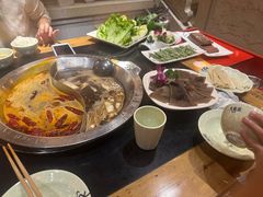 -大龙辣火锅·龙虾·烧烤(湖滨新天地店)