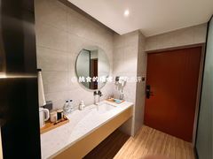 -斯维登酒店公寓(成都九眼桥牛市口地铁站店)