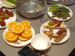 -黑金·寻焰自助百汇·烤肉·火锅(中街店)