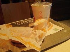 -麦当劳(龙之梦购物中心店)