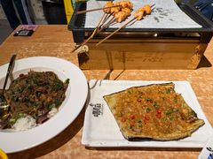 -喝丢一只鞋海鲜烧烤·海肠捞饭(东关街店)