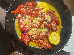 -聚汇三少·龙虾·中餐厅(莫邪路新天地店)