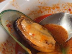 -Chom Cafe and Restaurant