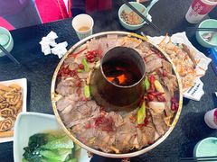 素炒上海青-撒拉人家.酸菜牦牛肉火锅