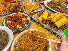 -黄小串·烤串海鲜涮牛肚(升龙广场店)