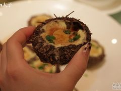 海胆蒸蛋，没吃出海胆的味道，反而有些牙碜-神洲四海大酒楼(王府井澳门中心店)