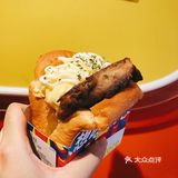 广州探店丨猪拉虎炸鸡吐司
