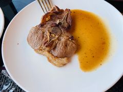 -怡豪大饭店·银顶旋转餐厅