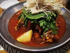 -喇喇排骨火锅·传统韩式脊骨汤(望京西园总店)