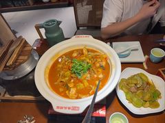 -魏铭鱼头捞饭(晋阳路店)