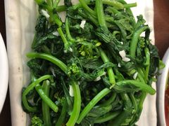 炒油菜-天回镇何氏豆腐(总店)