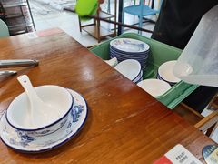 -老何家后安粉·糟粕醋海鲜火锅(三亚湾椰梦长廊店)