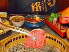 -铭牛烧肉·和牛海鲜自助(高新月牙湖店)