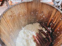 -梁阿婆廿年老牌扣肉糯米饭
