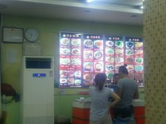 -亮亮拉面(师范路店)