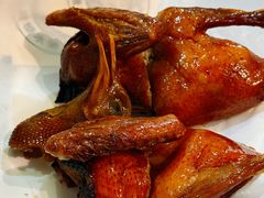 驰名妙龄乳鸽-水牛奶皇后糖水铺(深圳总店)