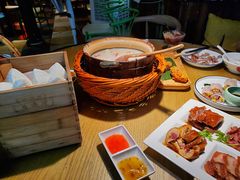 -粤港湾砂锅粥·宵夜(宝龙店)