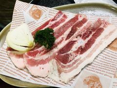 -草家酱蟹炭火烤肉店(珲春南路一店)