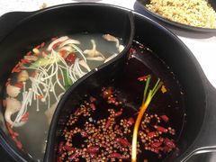 -钢管厂五区小郡肝串串香(南山店)