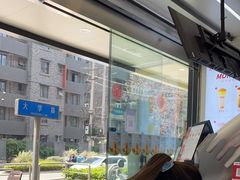 -兵立王鲜果茶·奶茶(大学路店)