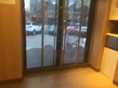 -麦当劳(南京路2店)