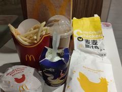 -麦当劳(宜昌东山大道店)