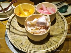 -吃饭皇帝大土家民族菜(正大广场店)