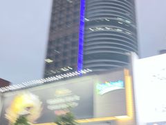 -上海来福士广场
