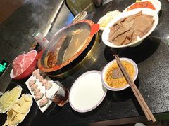 -三江两海老火锅(北京首店)