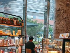 -星巴克(上海长宁来福士1F店)