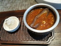 石锅葱香海参-巧庆楼·茶膳