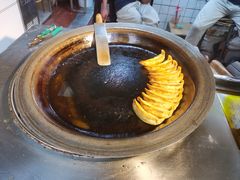 -老新隆牛肉锅贴(新街口店)