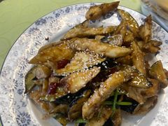 -雪湖煜辰鱼头老店(雪野湖店)