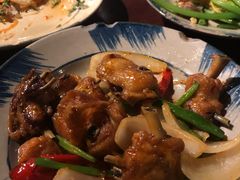 -Cuc Gach Quan Restaurant