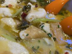 -小六鱼你.下饭酸菜鱼(益田假日广场店)